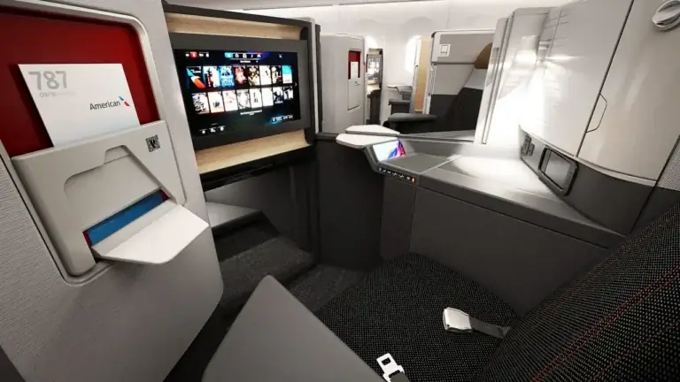 Best First Class Domestic Flights in the US: Premium Route & Fleet Guide