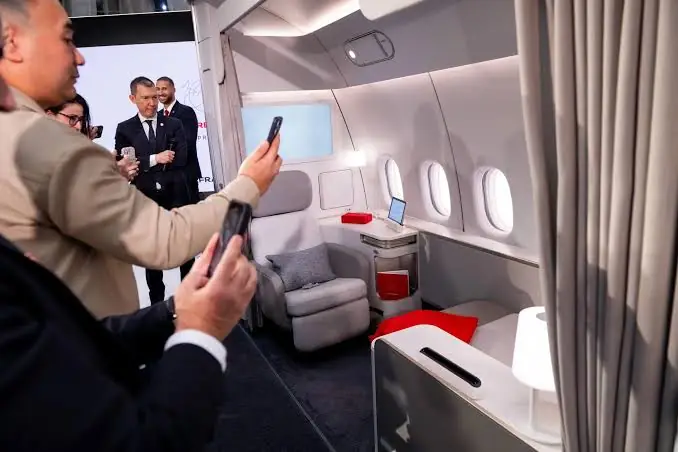 Best First Class Upgrades for International Travel: Guide