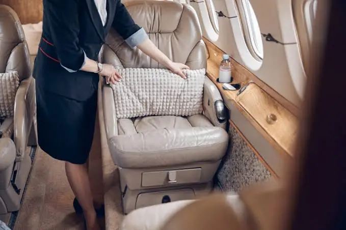 Avoid First Class Seat Selection Mistakes: Expert Cabin Guide